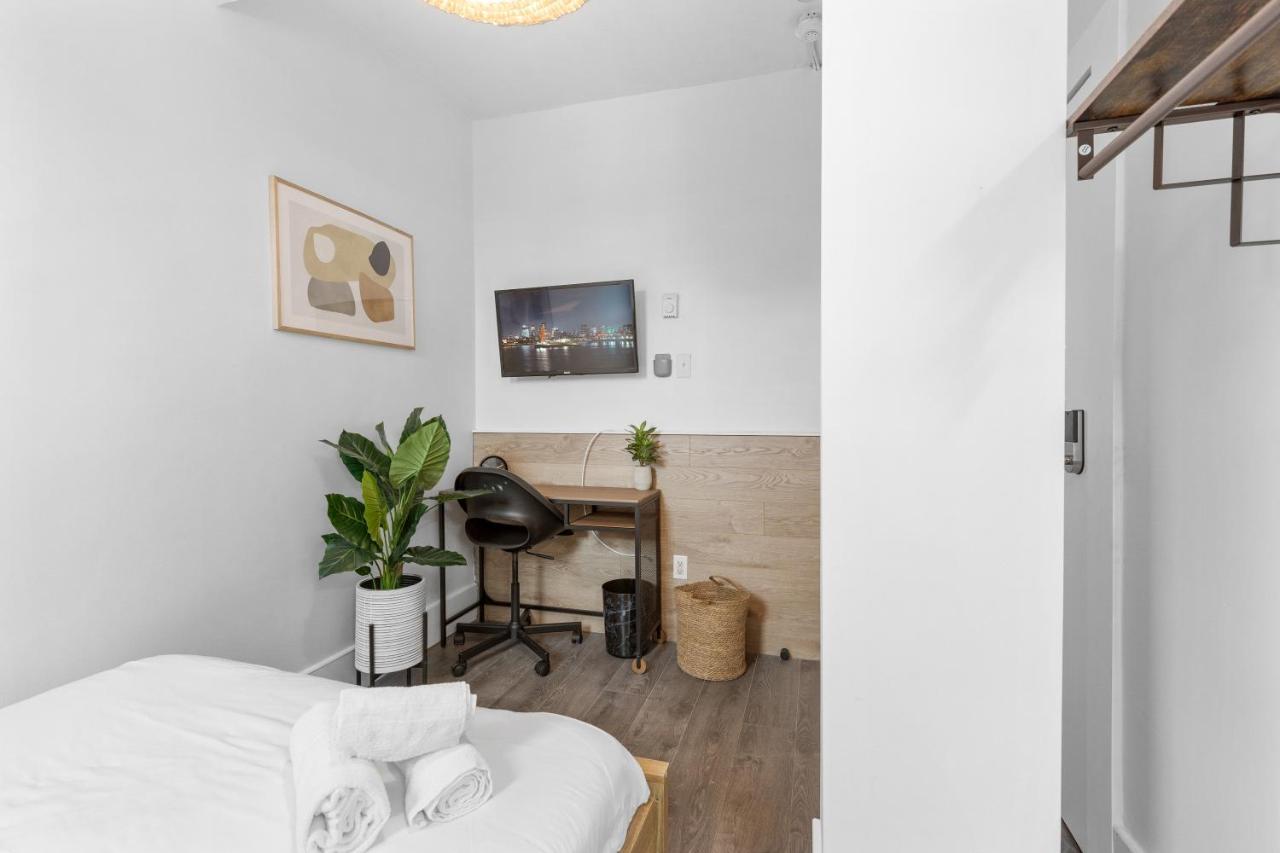 Le Sand & Stone Hotel Montreal Ngoại thất bức ảnh