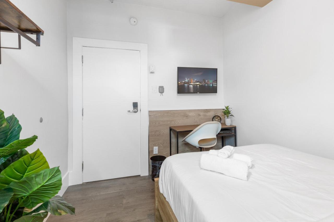 Le Sand & Stone Hotel Montreal Ngoại thất bức ảnh