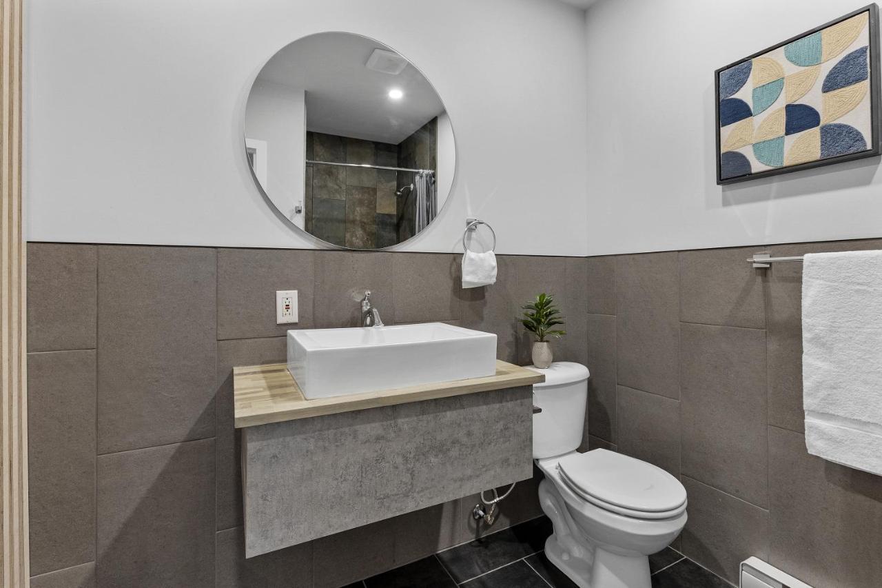 Le Sand & Stone Hotel Montreal Ngoại thất bức ảnh