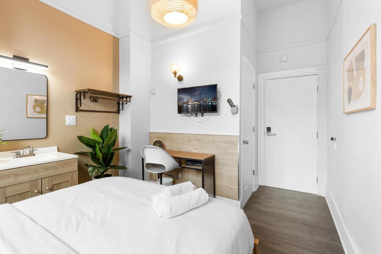 Le Sand & Stone Hotel Montreal Ngoại thất bức ảnh