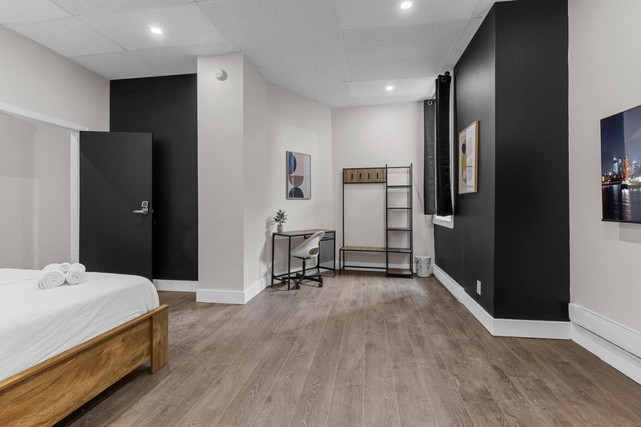 Le Sand & Stone Hotel Montreal Ngoại thất bức ảnh