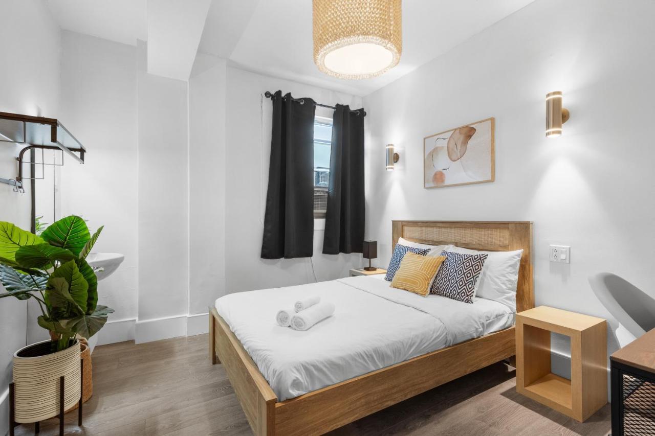 Le Sand & Stone Hotel Montreal Ngoại thất bức ảnh